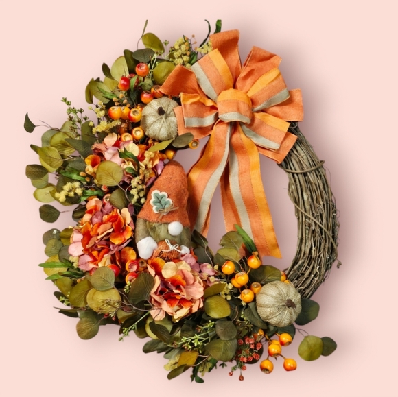 Fall Gnome wreath - Picture 1 of 10